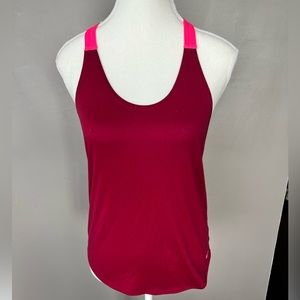Nike Women’s athletic tank top